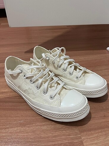 Dantelli converse