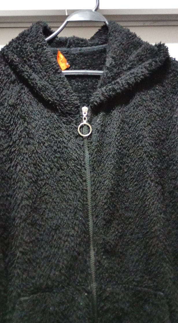 Siyah Kapüşonlu Kadın Peluş Ceket - Görsel 2