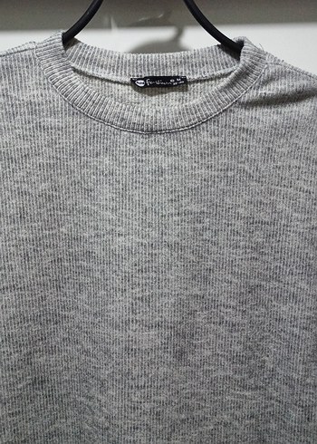 Gri Kadın üstü Kazak alt ve kollari gömlek - Görsel 2