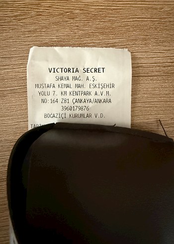 Victoria's Secret Velvet Petals Kadın Parfümü - Görsel 3
