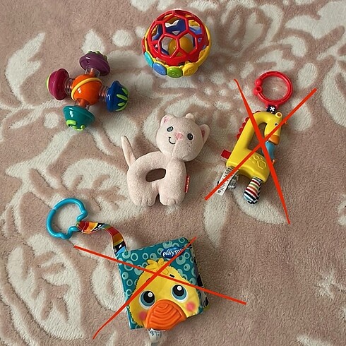 Fisher Price çıngıraklı bebek oyuncakları