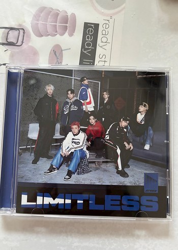 ATEEZ Limitless Albüm