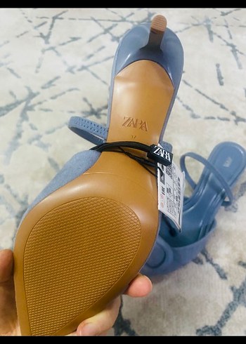 Mavi Tokalı Stiletto Kadın Ayakkabı - Görsel 2