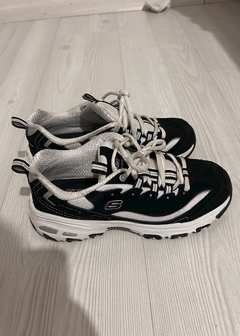 36 Beden Skechers Dlites Biggest fan