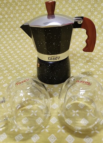 Moka pot filtre kahve aleti 