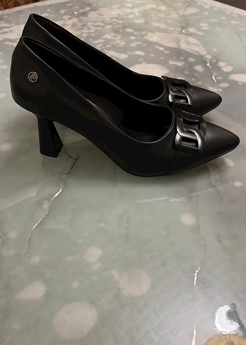 Pierre cardin. Klasik Stiletto Kadın Ayakkabı - Görsel 2
