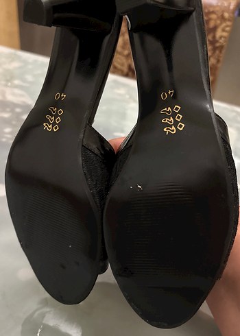 Siyah Kürklü Yüksek Topuklu Kadın Terlik - Görsel 3