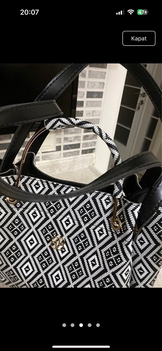 Tokalı Siyah Gri Desenli Kadın Çanta - Görsel 3