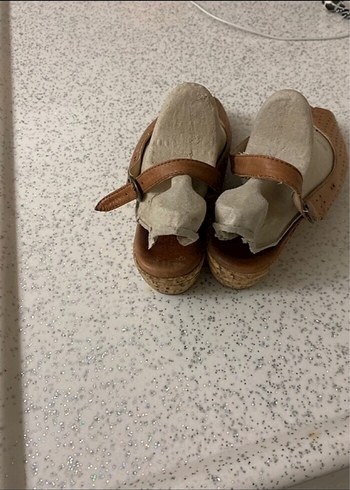 Bej Süet Kadın Dolgu Topuklu Sandalet - Görsel 2