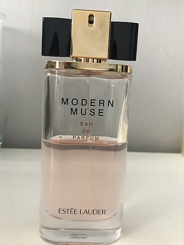 Estee lauder modern muse