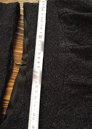 V Yaka Siyah Midi Gotik Mezuniyet Elbisesi - Görsel 5