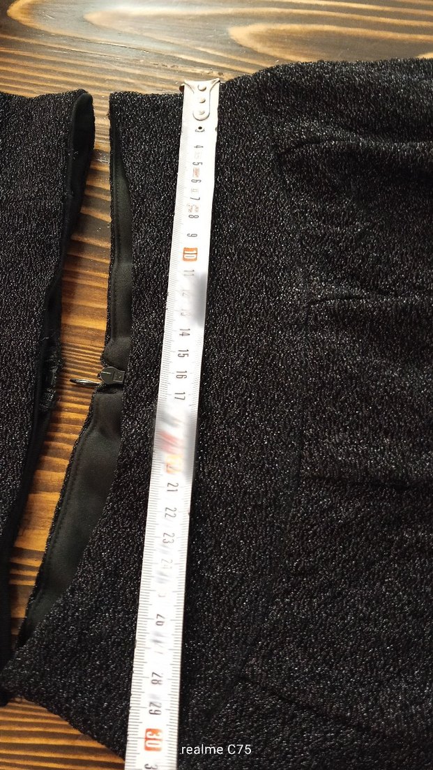 V Yaka Siyah Midi Gotik Mezuniyet Elbisesi - Görsel 5