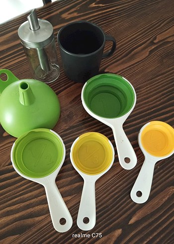 Mutfak Aksesuarları Seti: Huni, Ölçü Kaşıkları, Rende - Görsel 4