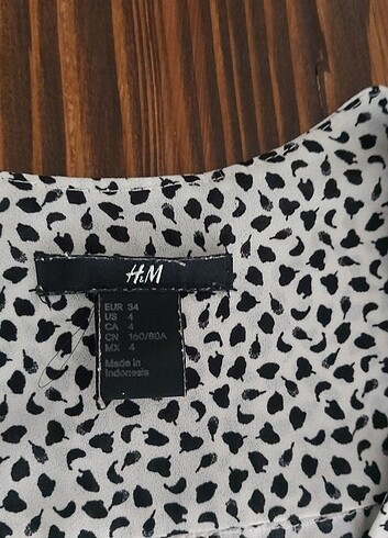 m Beden beyaz Renk H&M gömlek buliz 