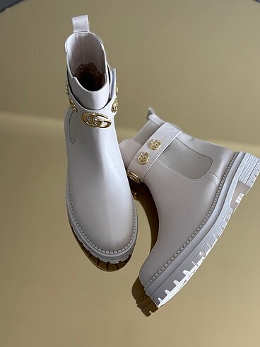 37 Beden ten rengi Renk Gucci bot