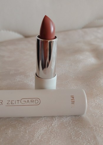 LR HEALTH BEAUTY Pastel Bej Ruj