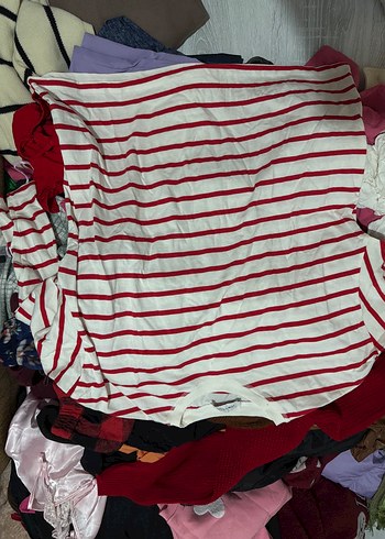 Kırmızı Çizgili body - Görsel 2