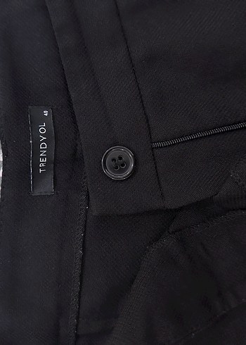 Kadın Siyah Pilili Kumaş Pantolon - Görsel 4