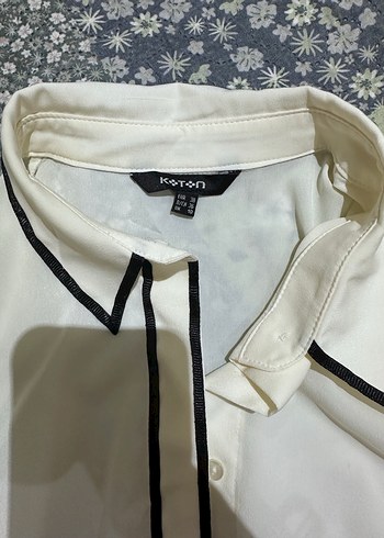 Siyah Şerit Detaylı Beyaz Uzun Kollu Gömlek - Görsel 4