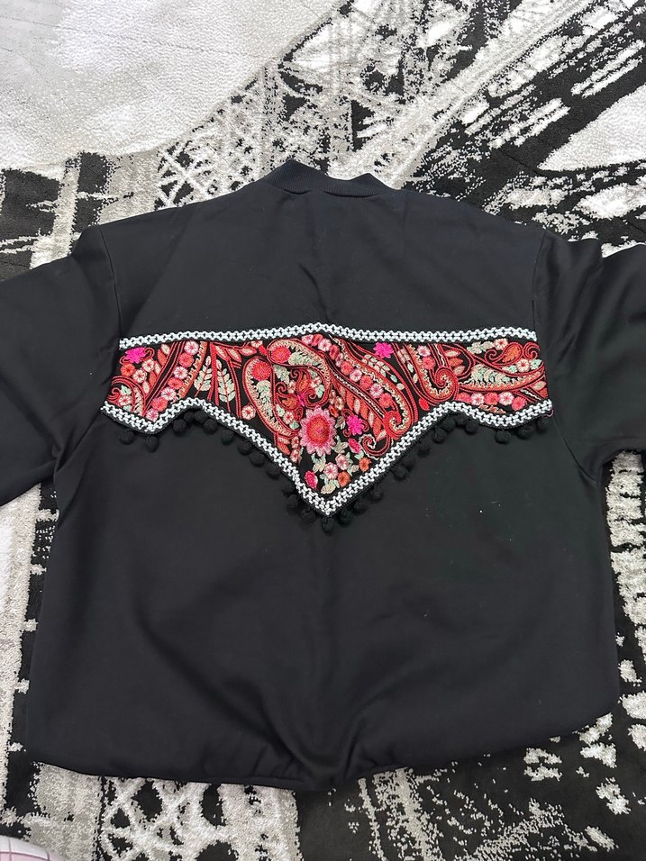 Siyah V Yaka Sweatshirt - Görsel 3