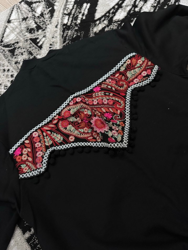 Siyah V Yaka Sweatshirt - Görsel 4