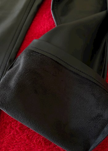 Kadın Siyah Deri boru paça pantolon - Görsel 2