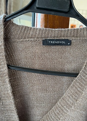 Düğmeli Kahverengi Triko Kadın Hırka - Görsel 4