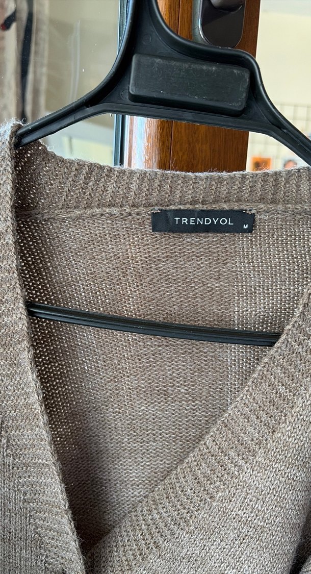 Düğmeli Kahverengi Triko Kadın Hırka - Görsel 4