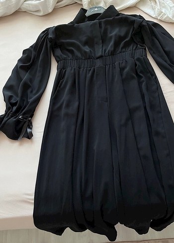 Siyah Uzun Kollu Yüksek Yakalı Salaş Tesettür Tulum - Görsel 2