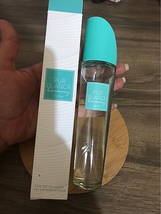 Avon parfüm