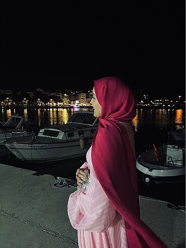 Pembe şal