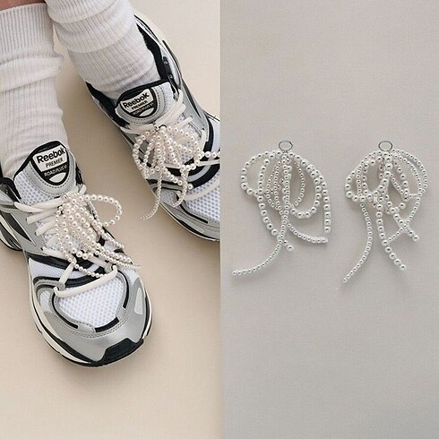 Adidas Fiyonk ayakkabı süsü