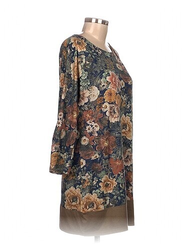 Batik Batik Kısa Elbise %70 İndirimli.