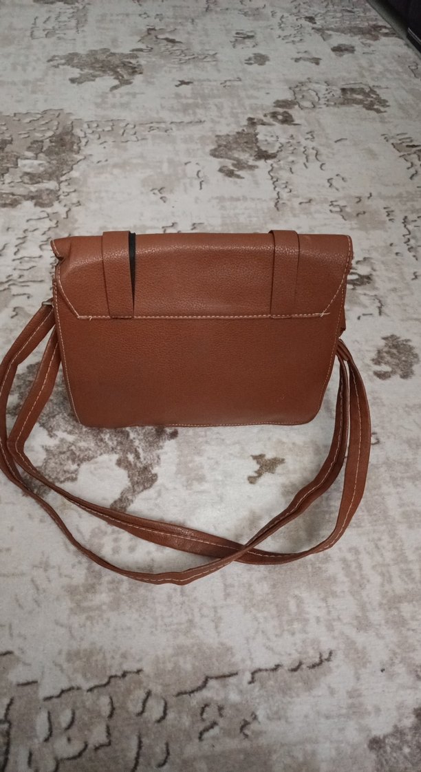 Kahverengi Tokalı Kadın Çanta - Görsel 2