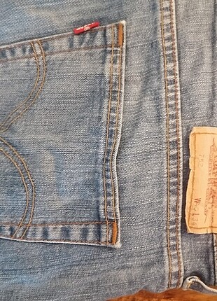 Levis jean 