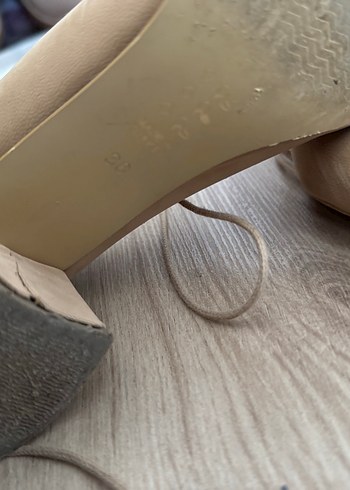 Bej Süet Stiletto Bağcıklı Kadın Ayakkabı - Görsel 2