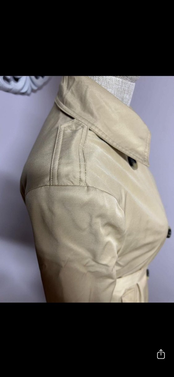 Bej Kadın Uzun Düğmeli Trençkot - Görsel 3