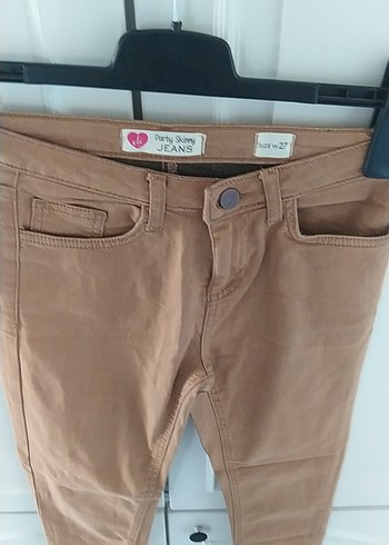 Bej Süet Kemerli Dar Kesim Kadın Pantolon - Görsel 3