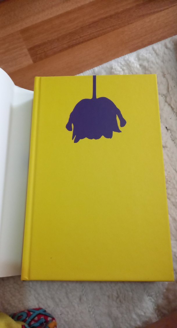 Kül - Shani Petroff & Darci Manley - Görsel 4