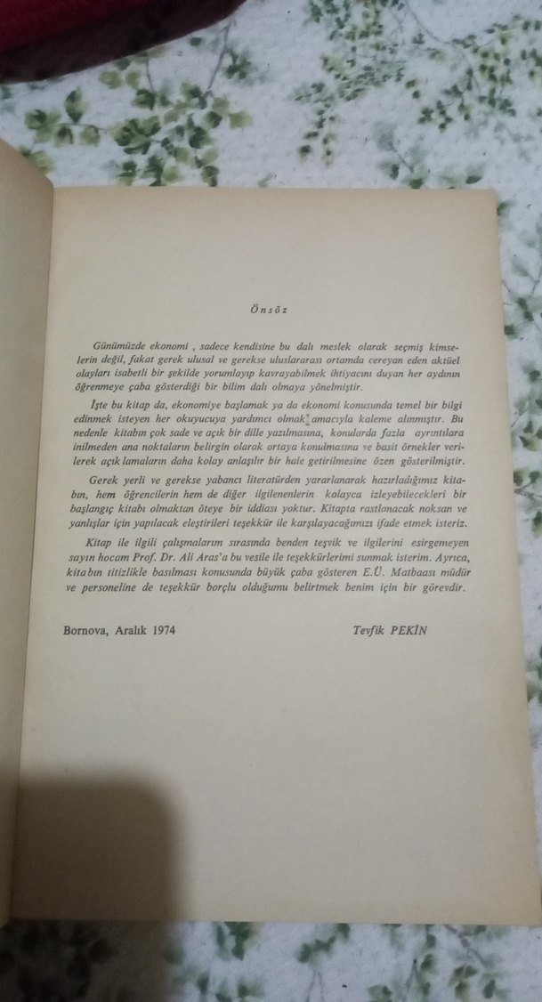 Ekonomiye Giriş Kitabı - Görsel 2
