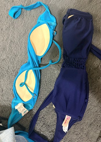 İnce Askılı, Kemerli Mavi Bikini Üstü - Görsel 3