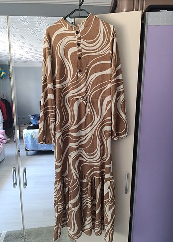 Uzun Kol Kahverengi Batik Desenli Elbise