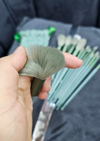 Hassas Uygulama için Haki Makyaj Fırça Seti - Görsel 2