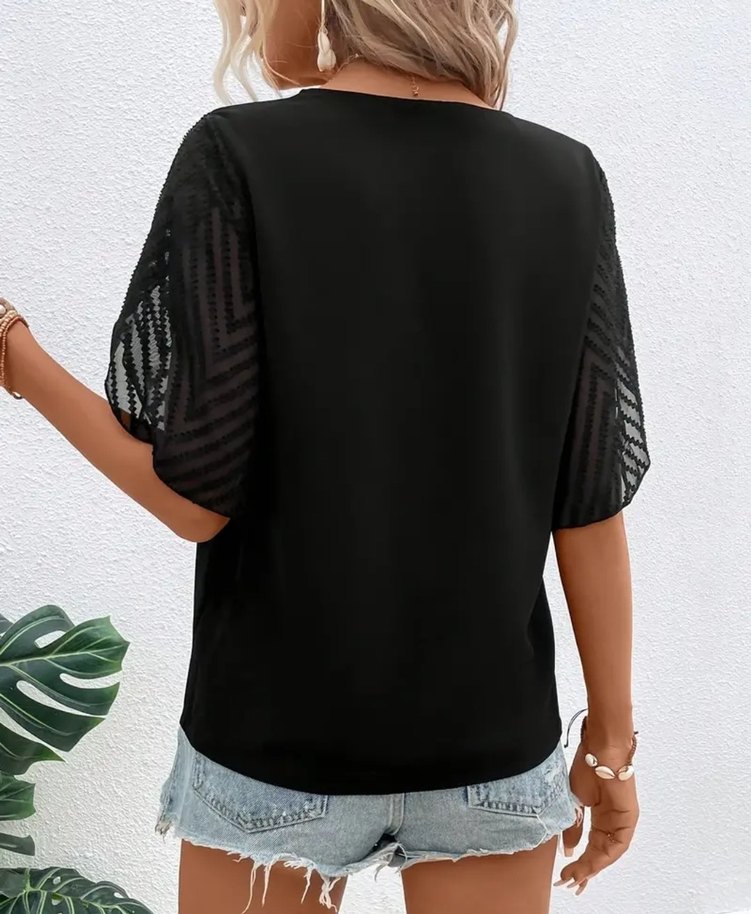 Siyah V Yakalı Düğmeli  Bluz - Görsel 2