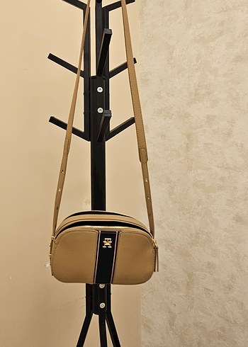 Tommy Hilfiger Bej Deri Kadın Çapraz Çanta - Görsel 9