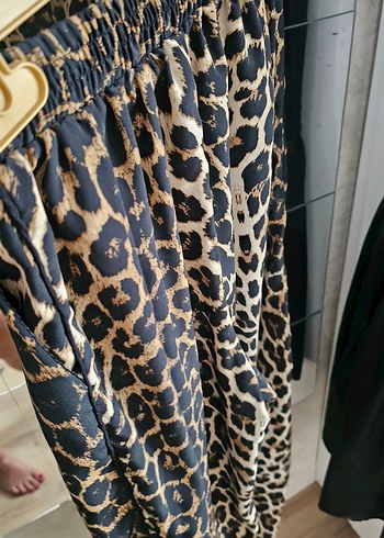 Leopar Desenli Kadın Pantolon - Görsel 7