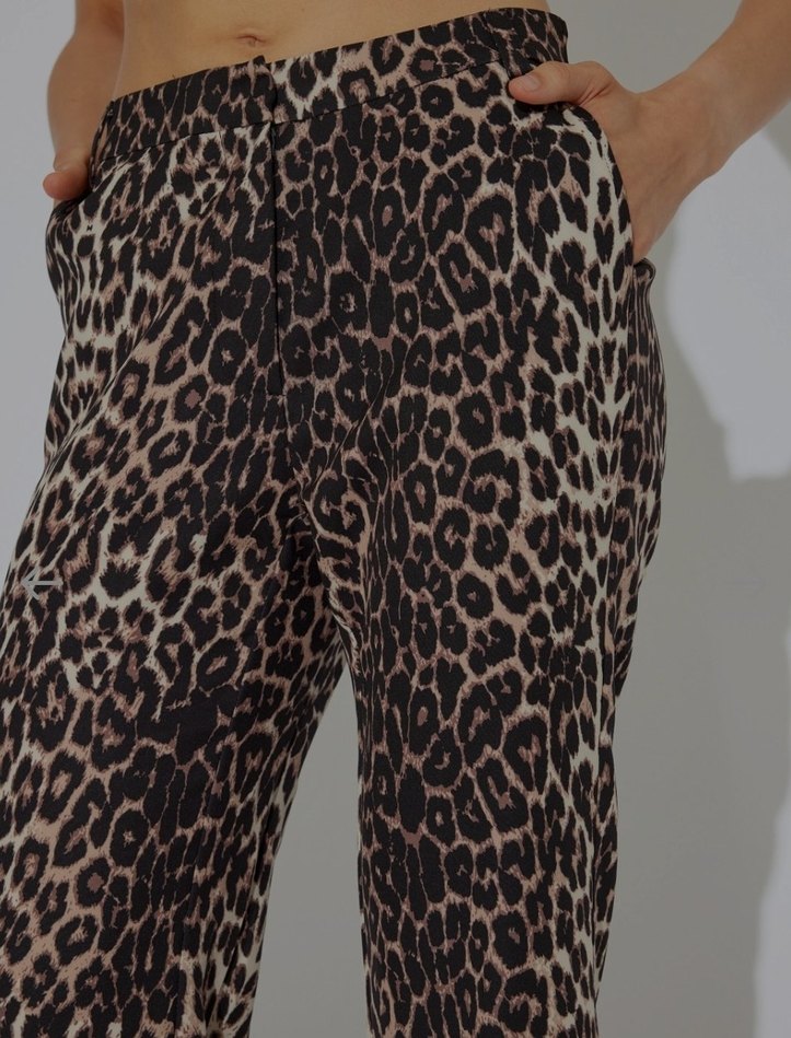 Leopar Desenli Kadın Pantolon - Görsel 2