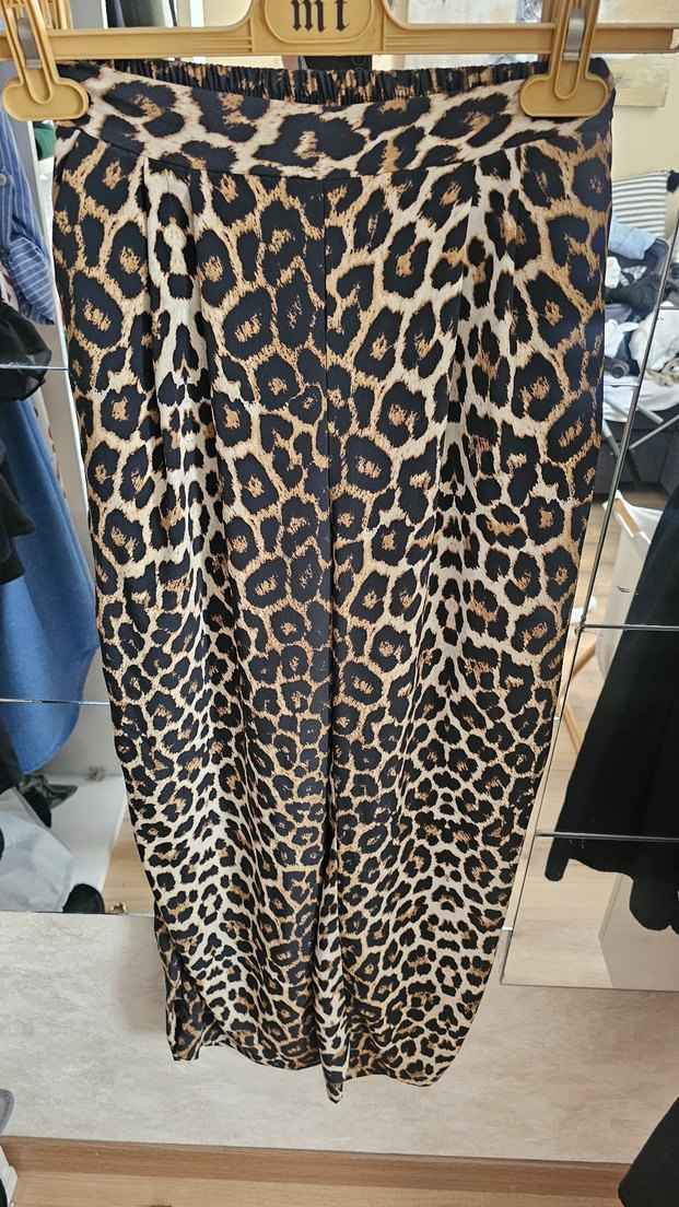 Leopar Desenli Kadın Pantolon - Görsel 3