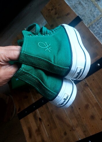 37 Beden yeşil Renk Benetton Yeşil Converse 