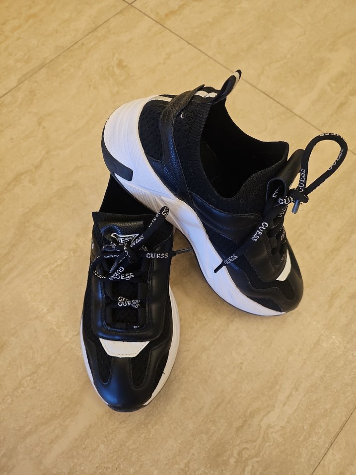Guess Siyah Kadın Dolgu Topuk Spor Ayakkabı - Görsel 3